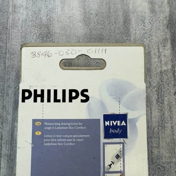Philips HP6030 Lady Shave Skin Comfort Lotion Replacement Cartridges - Picture 4 of 6